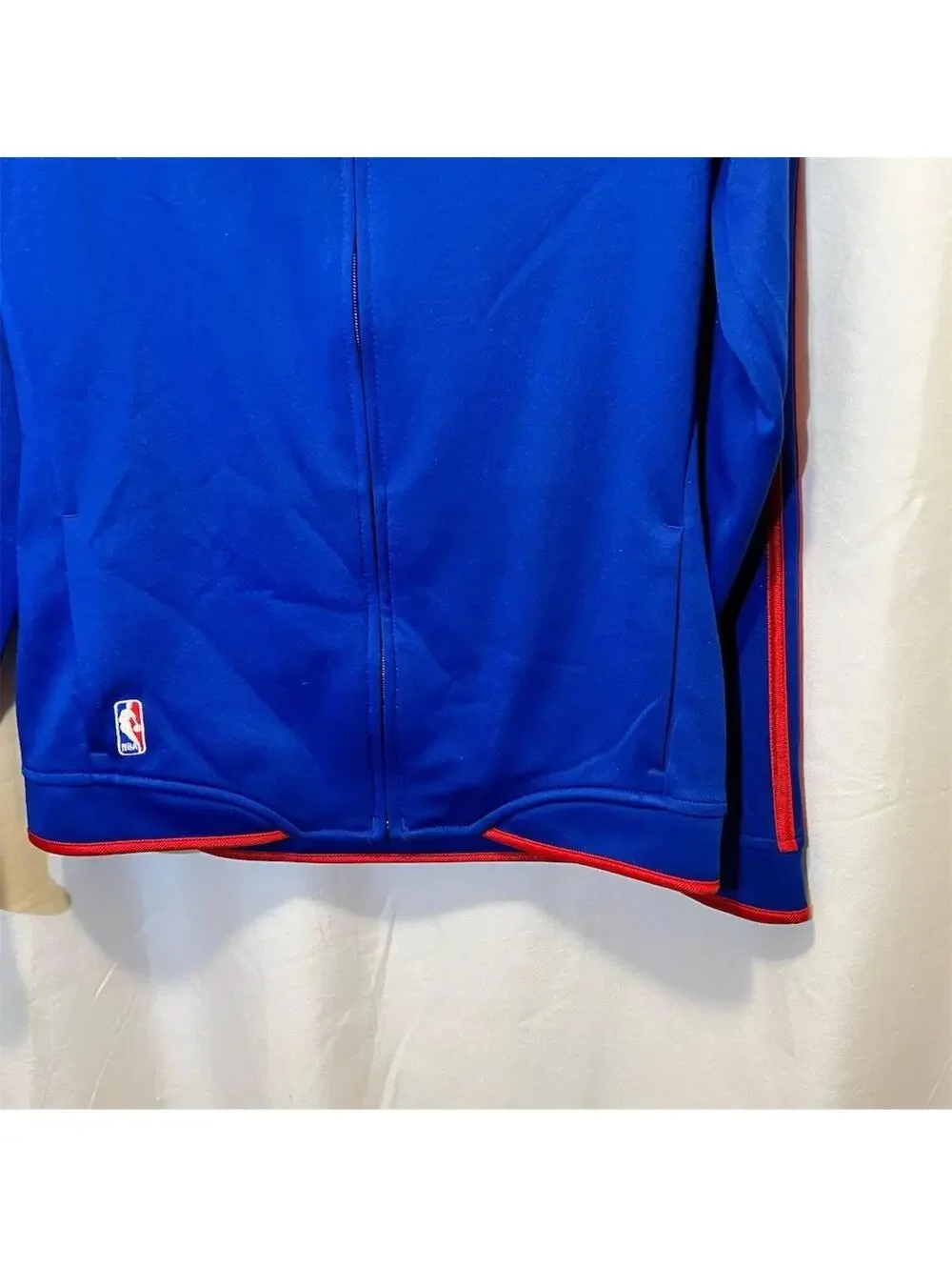 Adidas Detroit Pistons Varsity Jacket Men’s Medium Blue NBA Basketball Casual